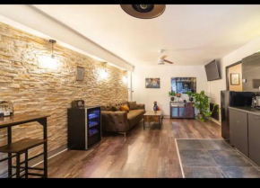 Appart hôtel le 8 Spa&Jacuzzi